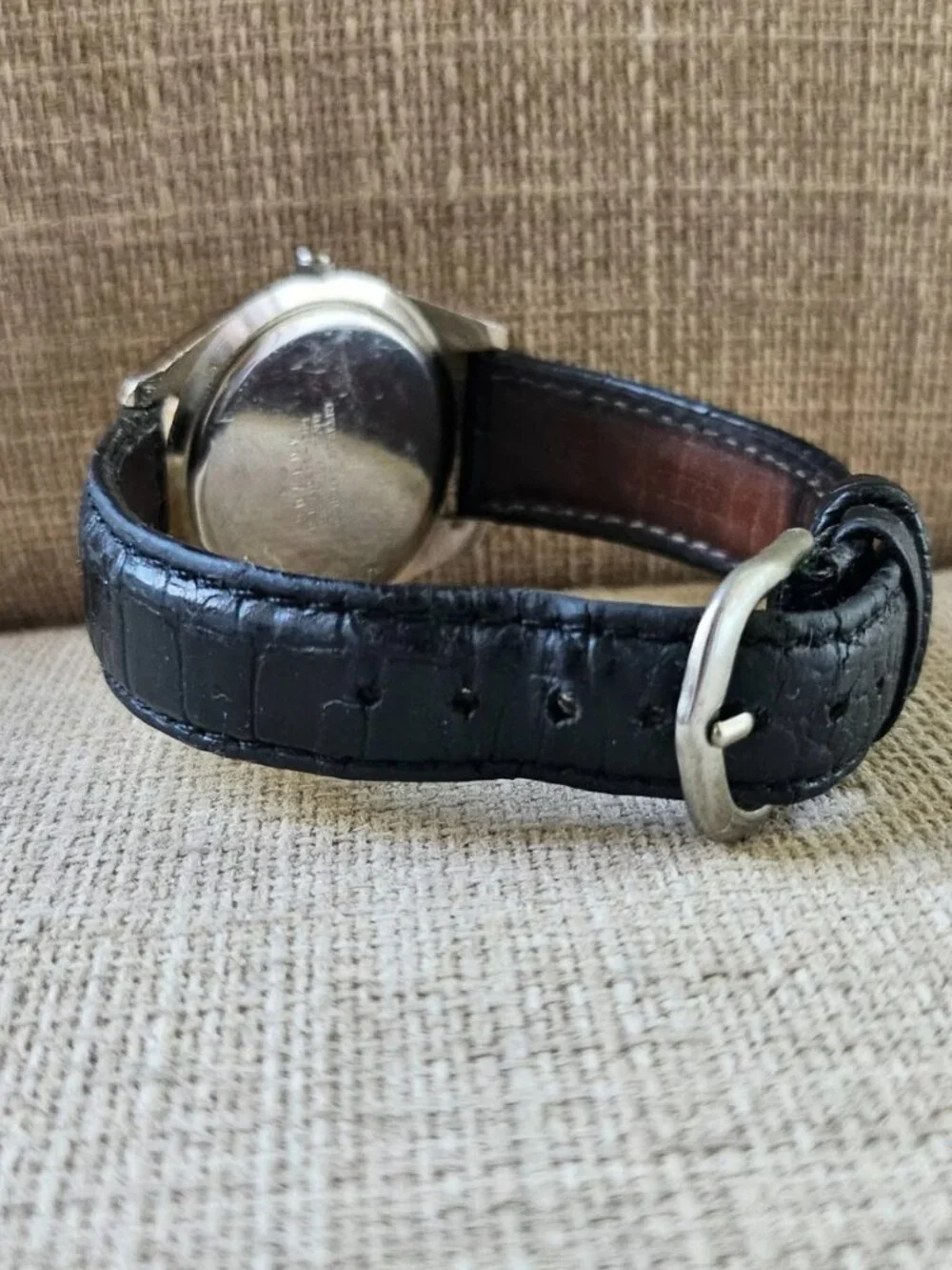 Vintage Citizen Quartz Men Wristwatch Silver Tone Case Black Leather Watch